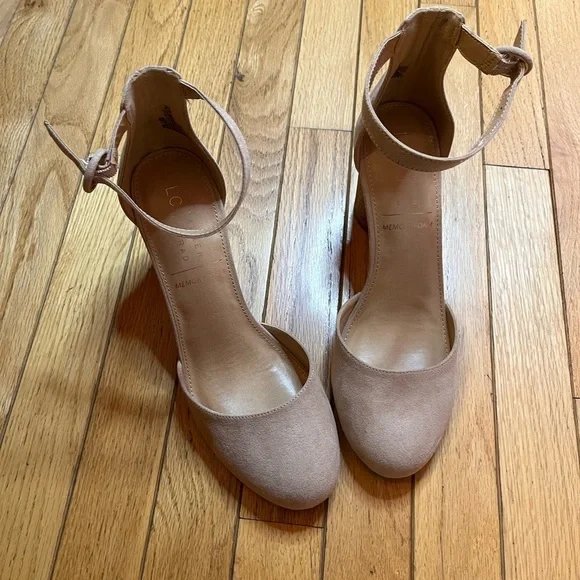 LC Lauren Conrad Hydrangea Womens High Heels Gold and Glitter Suede Size 10 - Picture 2 of 7